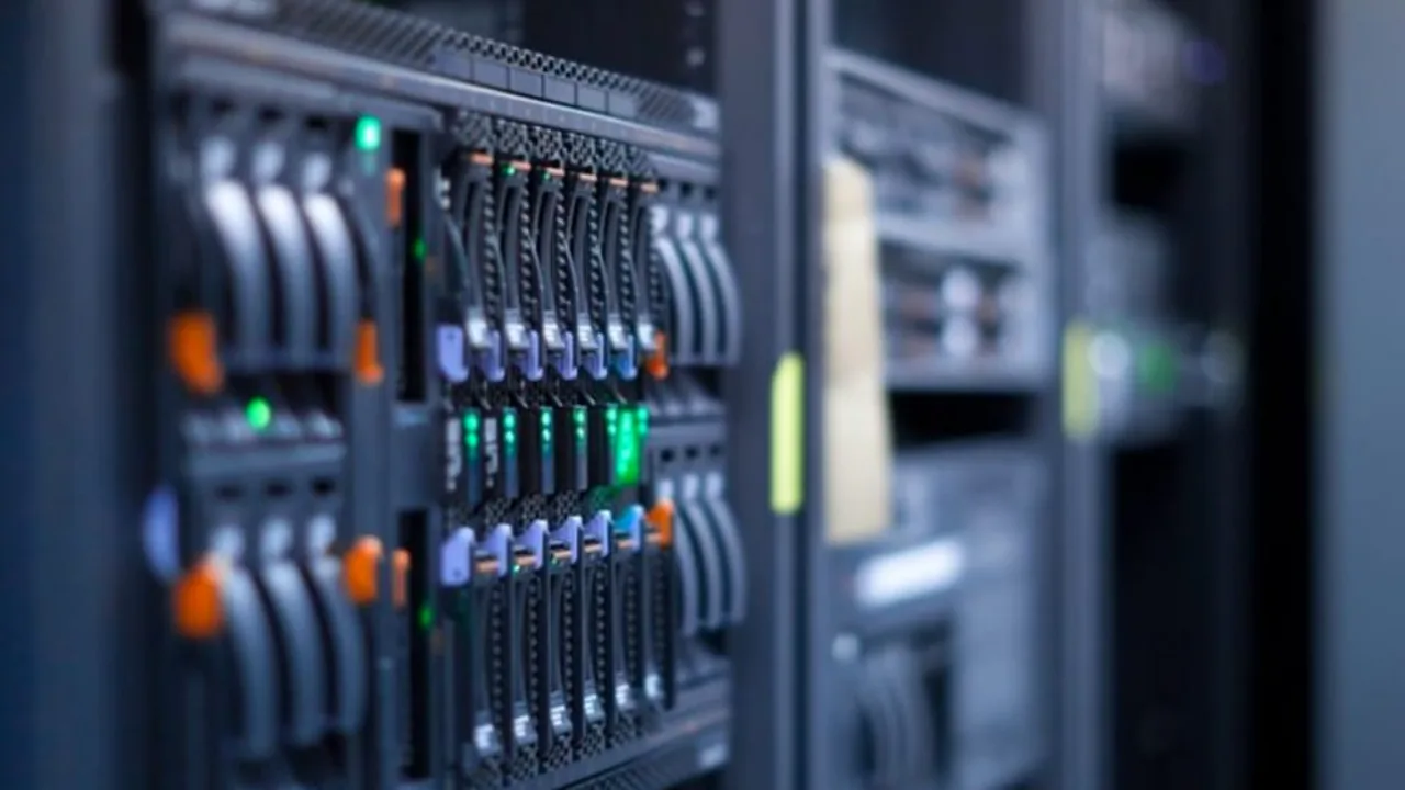 10 tips para escoger el mejor hosting PrestaShop 2025
